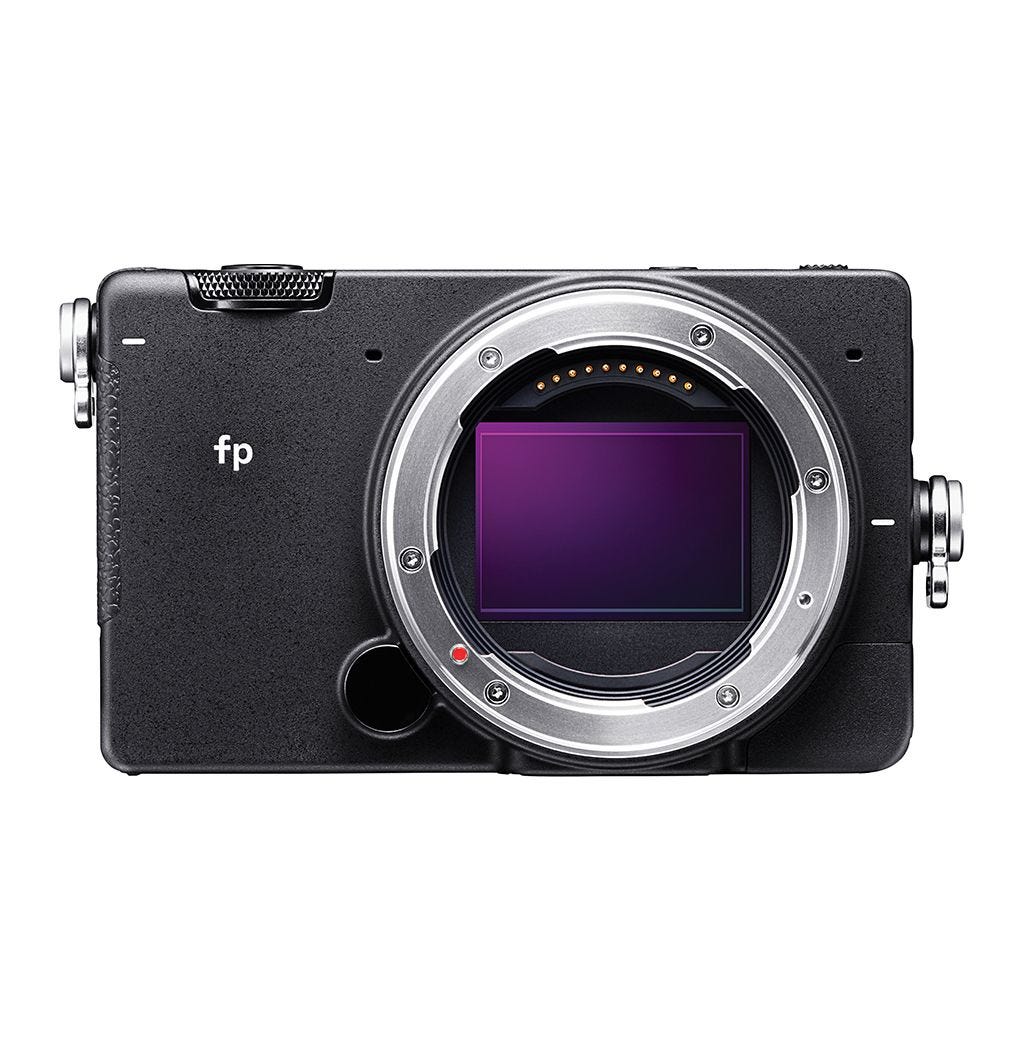 fp Mirrorless Camera